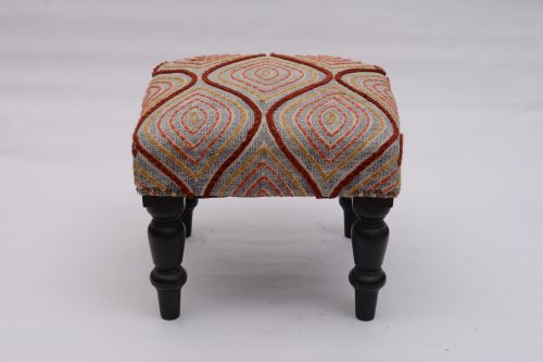 AD-285 WOODEN ROUND STOOL