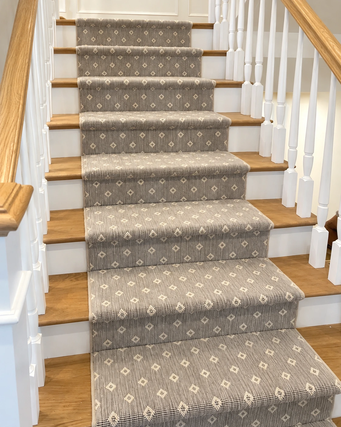 Soft geometry on oak stairs