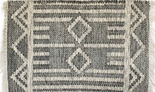 Geometric design SM-240